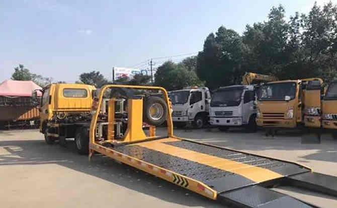 千山区汽车中途维修案例